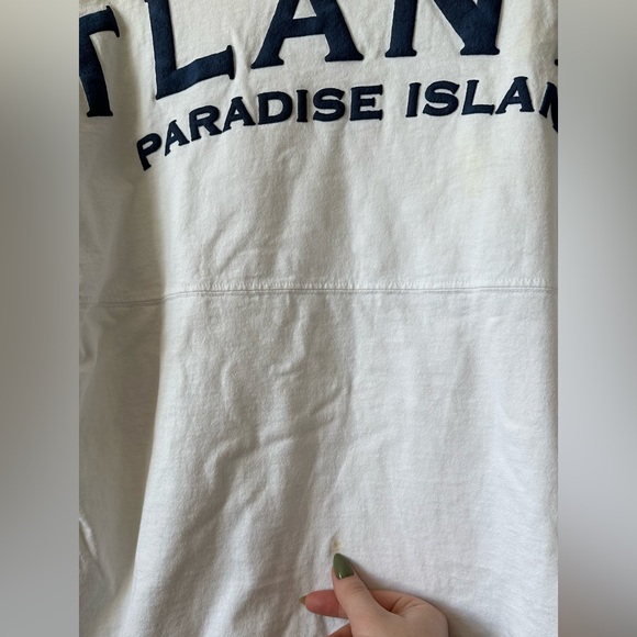 Atlantis Resort Long Sleeve - Picture 4 of 4